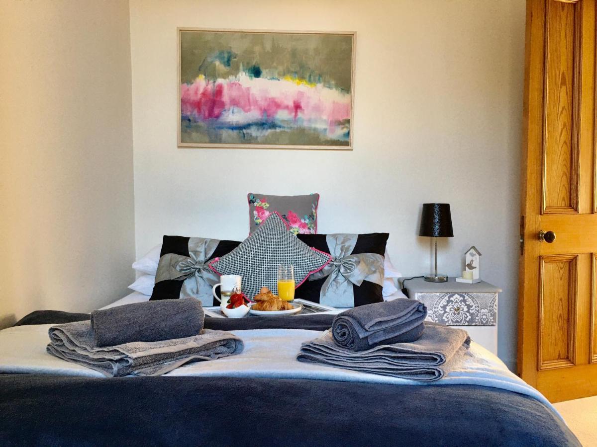 Cosy 2 Bedroom Central Apartment - Free Parking, Free Wifi Aberdeen Ngoại thất bức ảnh