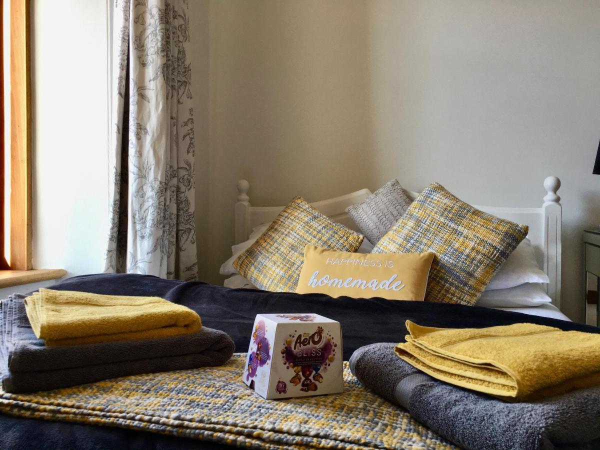 Cosy 2 Bedroom Central Apartment - Free Parking, Free Wifi Aberdeen Ngoại thất bức ảnh