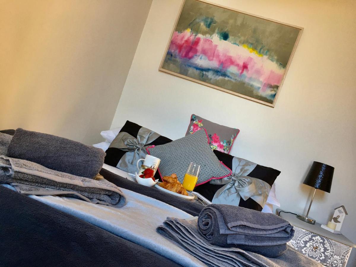 Cosy 2 Bedroom Central Apartment - Free Parking, Free Wifi Aberdeen Ngoại thất bức ảnh