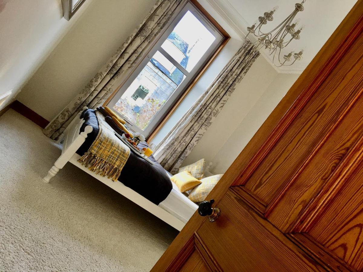 Cosy 2 Bedroom Central Apartment - Free Parking, Free Wifi Aberdeen Ngoại thất bức ảnh